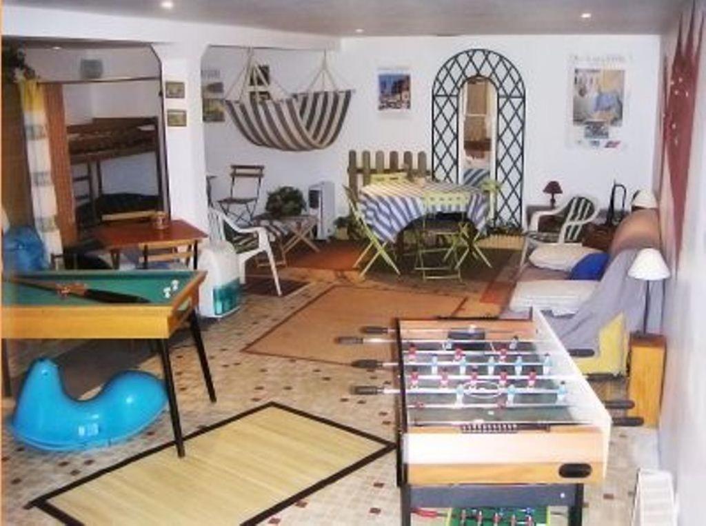 Paradis Les Pieds Sur Le Sable Trouville Palace Стая снимка